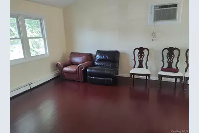 41 Woodbrook Drive, Ridge, NY 11691 - Photo 5