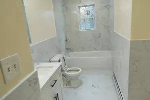 41 Woodbrook Dr, Ridge, NY 11691 - Photo 9