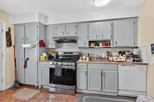 37 Carnation Dr, Nanuet, NY 10954 - Photo 15