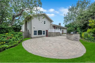 61 Riviera Drive S, Massapequa, NY 11758 - Photo 5