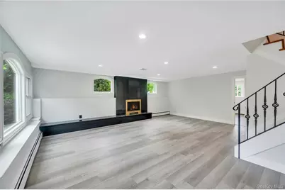 61 Riviera Drive S, Massapequa, NY 11758 - Photo 27