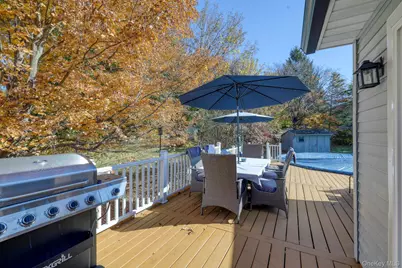 120 Blanche Avenue, New Windsor, NY 12553 - Photo 27