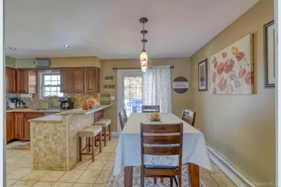 120 Blanche Avenue, New Windsor, NY 12553 - Photo 9