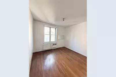 14205 Roosevelt #4, Flushing, NY 11354 - Photo 13