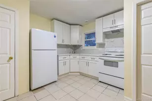 86 Stuyvesant Ave, Mastic, NY 11950 - Photo 13