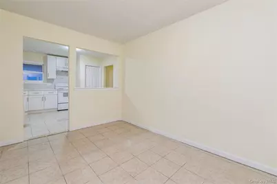 86 Stuyvesant Avenue, Mastic, NY 11950 - Photo 15