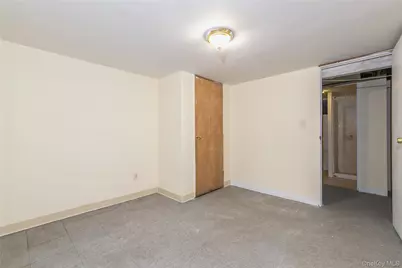 86 Stuyvesant Avenue, Mastic, NY 11950 - Photo 33