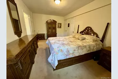 11 Wooleys Lane #3A, Great Neck, NY 11021 - Photo 13