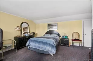 26 Bradford Ln, Bethpage, NY 11714 - Photo 13