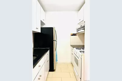 144-30 Sanford Avenue #6V, Flushing, NY 11355 - Photo 1