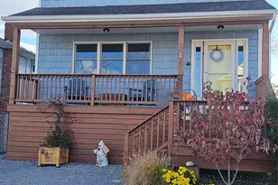 26 Mitchell Ave, Babylon, NY 11702 - Photo 3