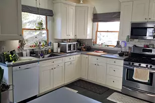 26 Mitchell Ave, Babylon, NY 11702 - Photo 11