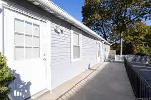 860 Flanders Rd, Flanders, NY 11901 - Photo 9