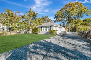 860 Flanders Rd, Flanders, NY 11901 - Photo 7