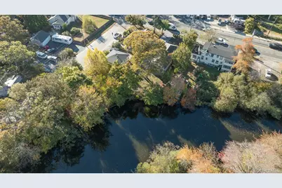 860 Flanders Road, Flanders, NY 11901 - Photo 5