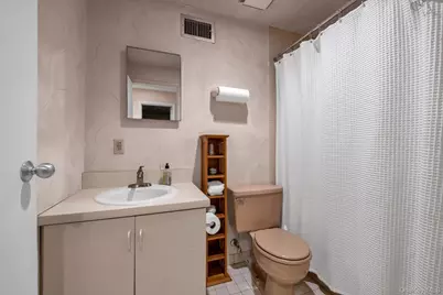 6 John Bean Court, Port Washington, NY 11050 - Photo 19