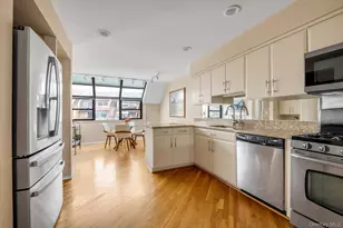 6 John Bean Ct, Port Washington, NY 11050 - Photo 7