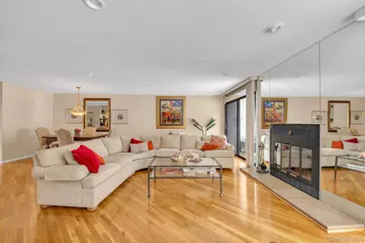 6 John Bean Court, Port Washington, NY 11050 - Photo 3
