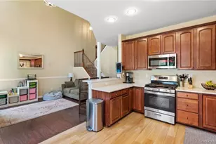 5 Case Ct, Monroe, NY 10950 - Photo 9