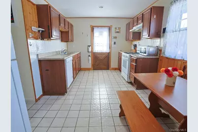 241 Freida Street, Montgomery, NY 12549 - Photo 17