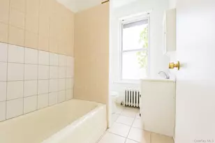 51 Henry St, Kingston, NY 12401 - Photo 9