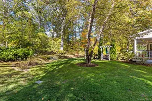 898 Peconic Bay Blvd, Jamesport, NY 11901 - Photo 33