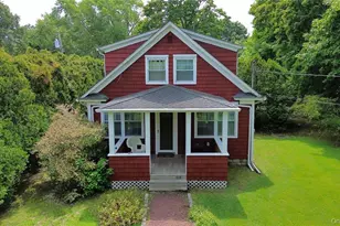 30 Vail Ave, East Quogue, NY 11942 - Photo 23