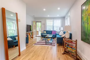 30 Vail Ave, East Quogue, NY 11942 - Photo 15