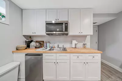 1407 Middle Road #258, Calverton, NY 11933 - Photo 35