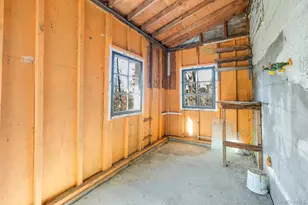 453 Pine Hill Rd, Pleasant Valley, NY 12569 - Photo 19