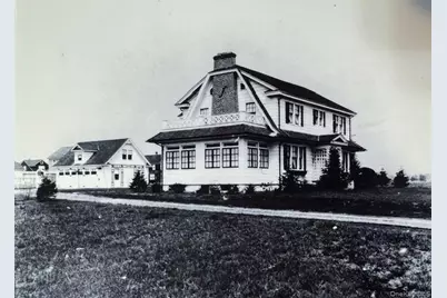 331 Mineola Boulevard, Mineola, NY 11501 - Photo 3