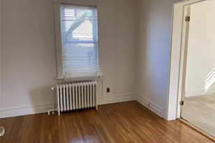 194 Webster Ave, New Rochelle, NY 10801 - Photo 5