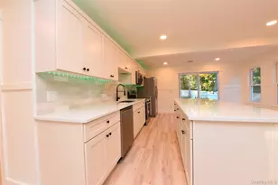 15 Pardam Knoll Rd, Miller Place, NY 11764 - Photo 3