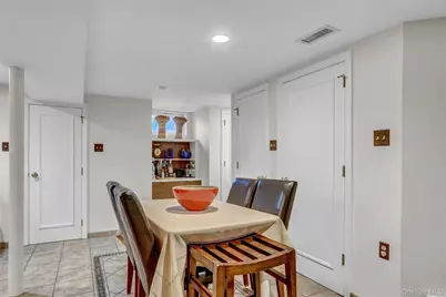 51-27 Browvale Lane, Little Neck, NY 11362 - Photo 25