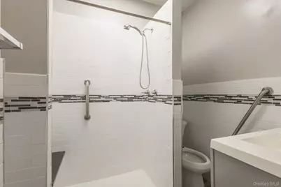 231 Monitor Street, Brooklyn, NY 11222 - Photo 27