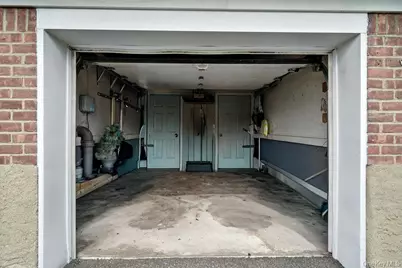 21 Macarthur Avenue, Plainview, NY 11803 - Photo 23