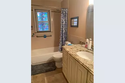 207 Eastwood Avenue, Deer Park, NY 11729 - Photo 7