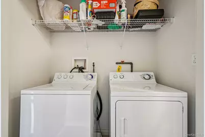 1316 Round Pointe Drive #1316, Haverstraw, NY 10927 - Photo 21