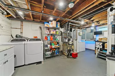 9 Cynthia Lane, East Islip, NY 11730 - Photo 25