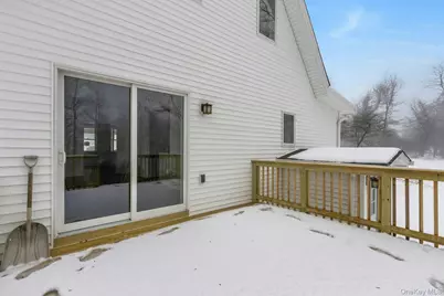 570 Kings Highway, Valley Cottage, NY 10989 - Photo 31