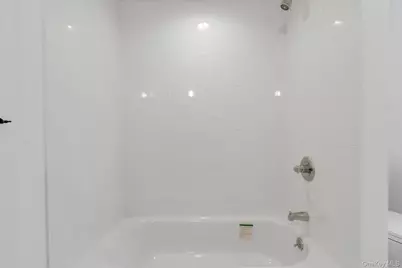 570 Kings Highway, Valley Cottage, NY 10989 - Photo 23