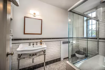 100 W Ardsley Avenue #7KL, Irvington, NY 10533 - Photo 35