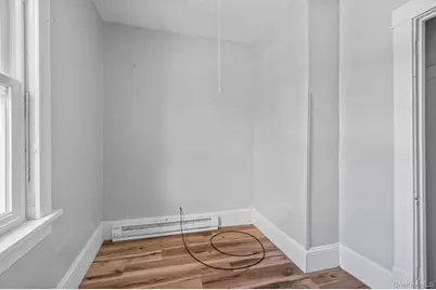 72 Wisner Avenue, Newburgh, NY 12550 - Photo 11