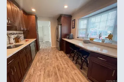 62 Old Farm Road, Levittown, NY 11756 - Photo 3