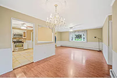 206 Crestwood Drive, Shirley, NY 11967 - Photo 11