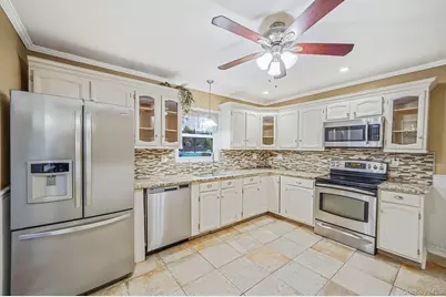 206 Crestwood Drive, Shirley, NY 11967 - Photo 5