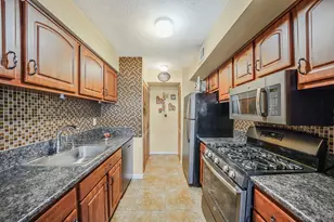 257 Storm Dr, Holtsville, NY 11742 - Photo 13