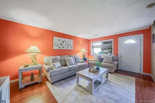 257 Storm Dr, Holtsville, NY 11742 - Photo 7