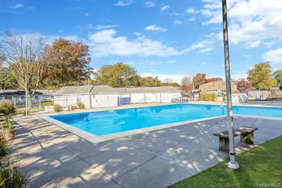 257 Storm Drive, Holtsville, NY 11742 - Photo 23