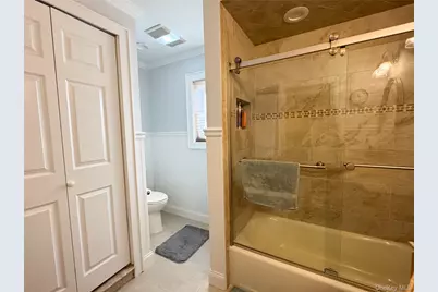 1543 William Street, Merrick, NY 11566 - Photo 27